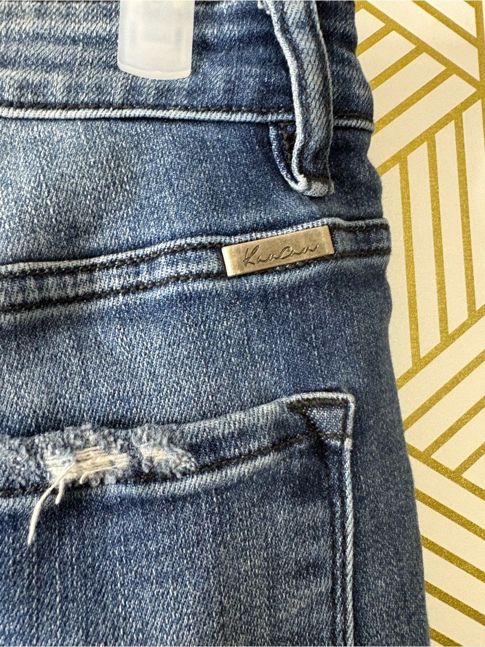 KanCan Distressed Dark Blue Curvy Jeans size 7 / 29 - Picture 7 of 11